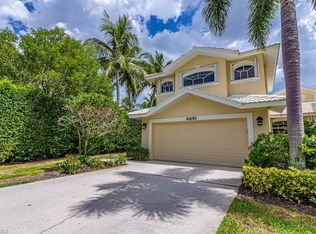 6691 Castlelawn Pl #13, Naples, FL 34113