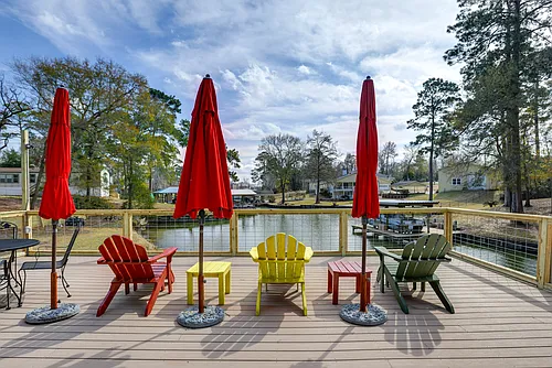 142 Pelle Cir Photo 1