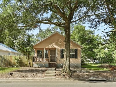 725 E 34th St, Savannah, GA, 31401
