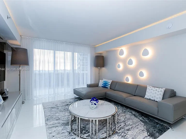 1830 S Ocean Dr #2903 — Photo 2