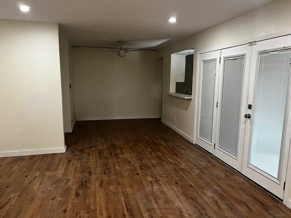 5150 Amesbury Dr #124