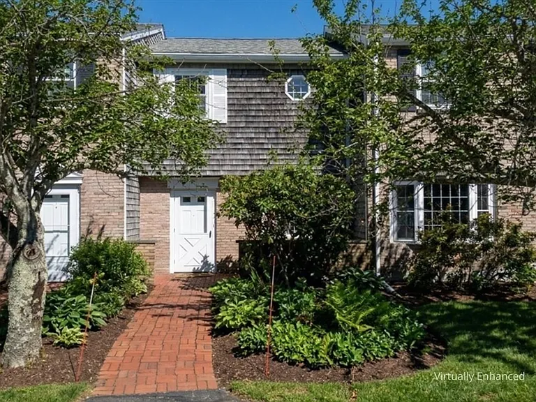 8 Captain Cook Ln #U — Photo 26