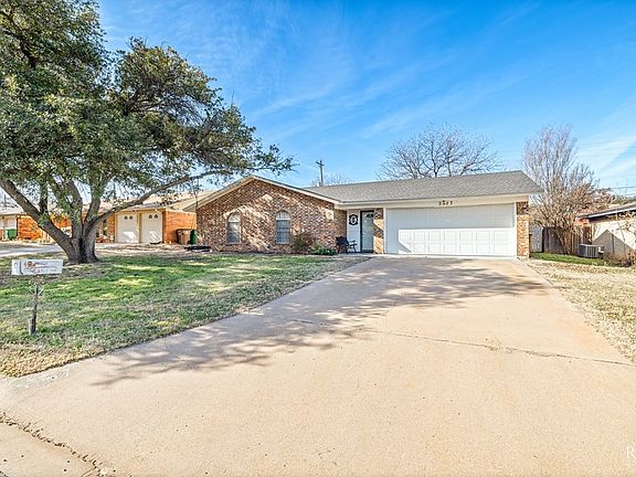 3rd image of 2917 Bluebonnet Ln