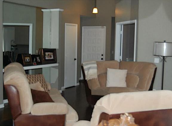 2nd image of 12913 Westpark Pl