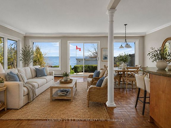 5th image of 49 Lakeshore Rd E
