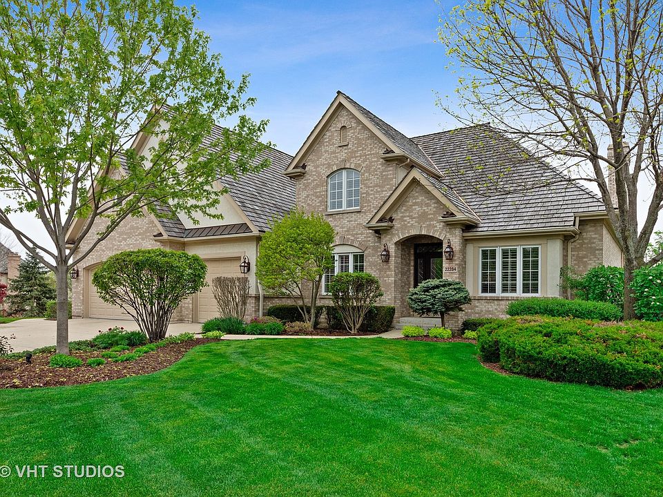 1st image of 22284 W Mashie Ct