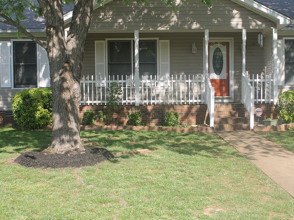 1st image of 2323 Centertree Dr