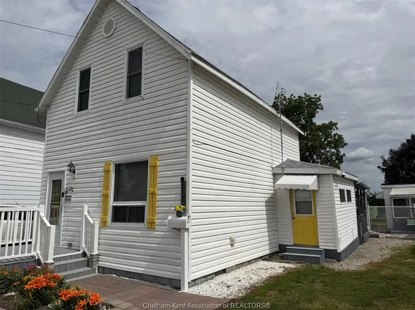 655 Duke St, Chatham Kent, ON N8A 1G1