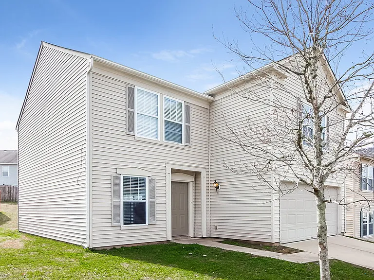 1605 Bray Dr — Photo 4