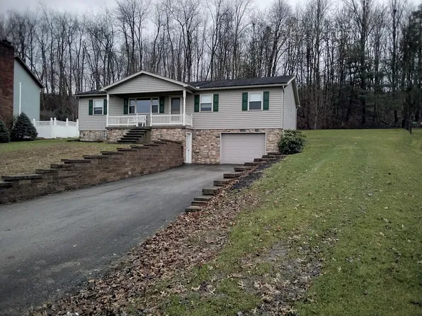 220 Evans Ave, Blairsville, PA 15717