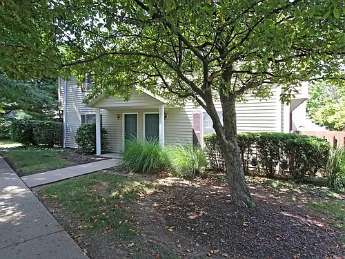 Remington Station Townhouses Photo 1
