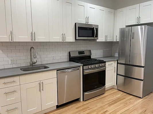 Rented by Douglas Elliman | media 3