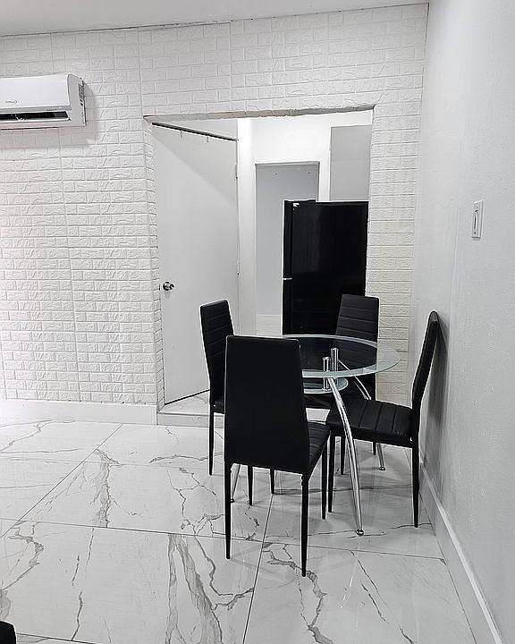 1st image of 10011 Caribbean Blvd