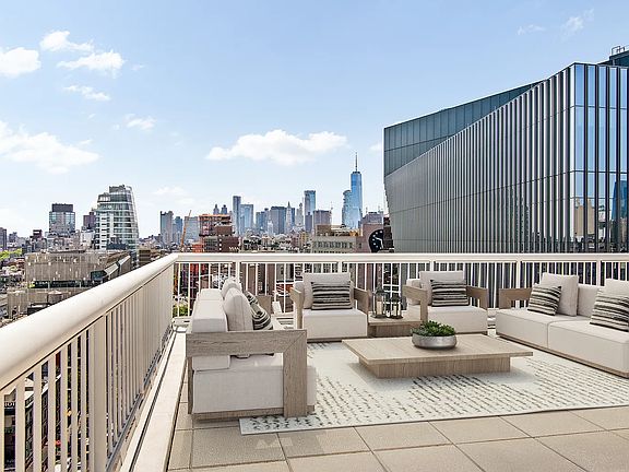 2nd image of 115 E 9th St APT 19B