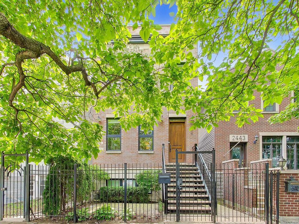 1st image of 2439 W Moffat St