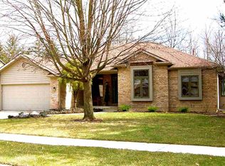 5318 Oak Chase Run, Fort Wayne, IN 46845