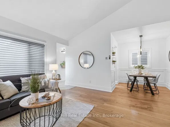 21 Sabrina Park Dr, Huntsville, ON P1H 1L8