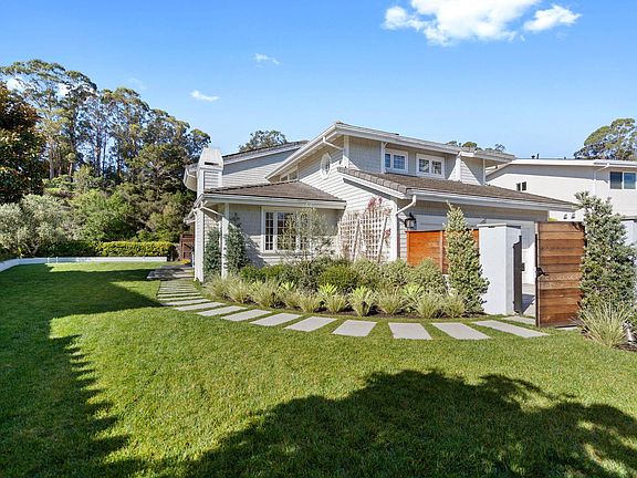 3rd image of 103 Trinidad Dr