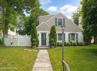 1 Arnold St, Old Greenwich, CT 06870