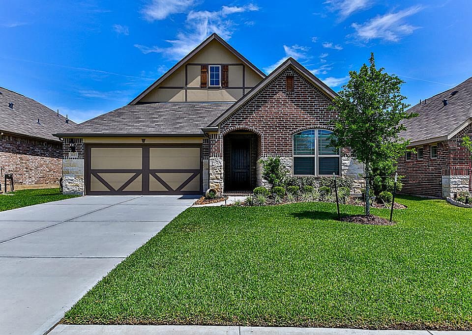 1st image of 4113 Graceland Dr