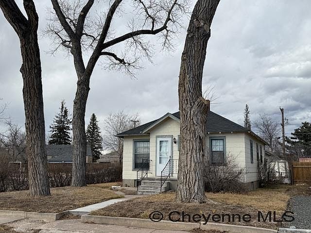 2nd image of 1902 Cheyenne Pl