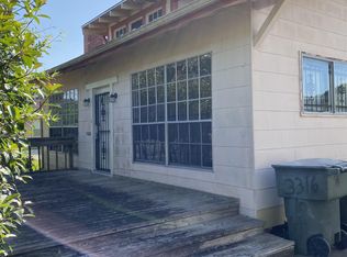 3316 10th St, Port Arthur, TX 77642