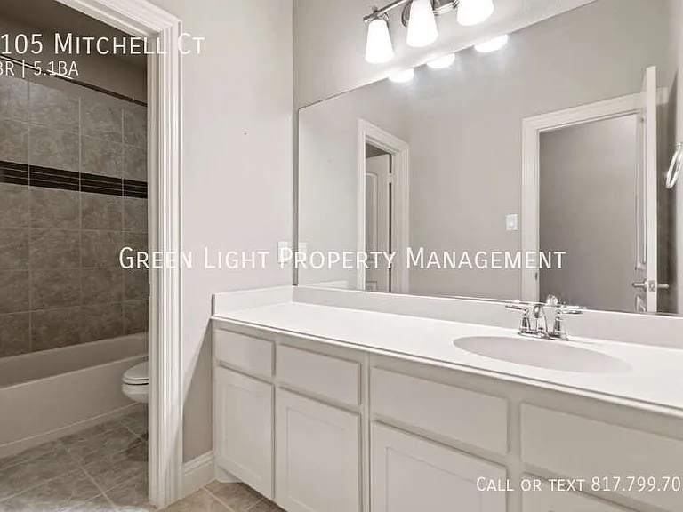 7105 Mitchell Ct — Photo 43