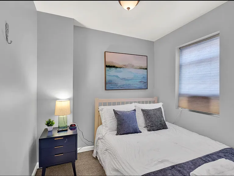 1802 Carpenter St — Photo 11