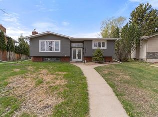 4206 S 62nd St, Camrose, AB T4V 2W1