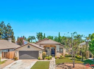 11808 Wethersfield St, Bakersfield, CA 93312