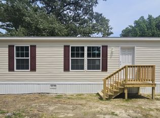 816 W Harbour Dr, Chester, VA 23836