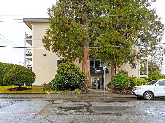 3rd image of 380 Brae Rd #207