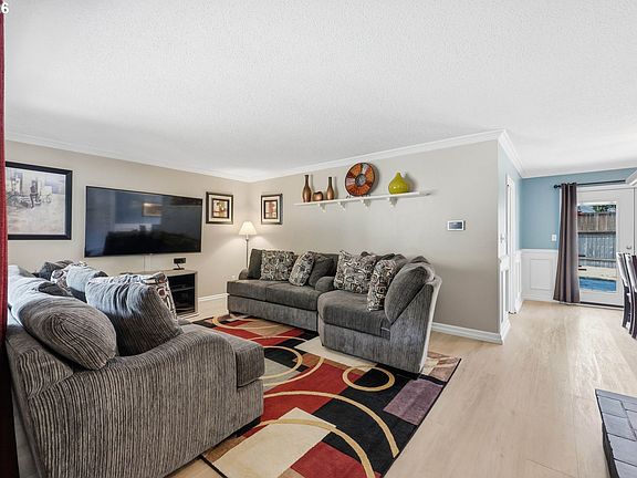 3rd image of 6355 SW King Blvd