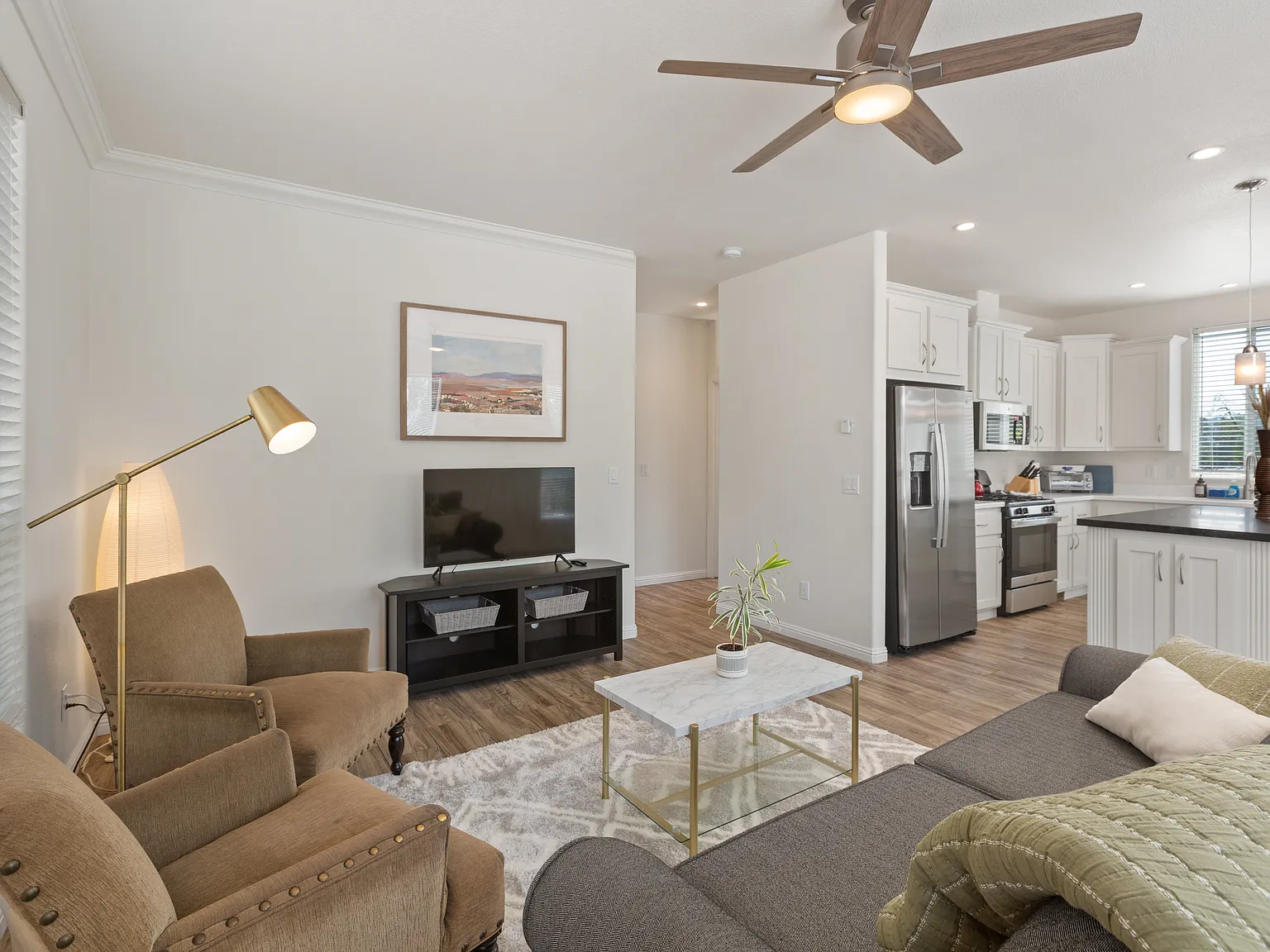 3877 Rogers Rd — Photo 4