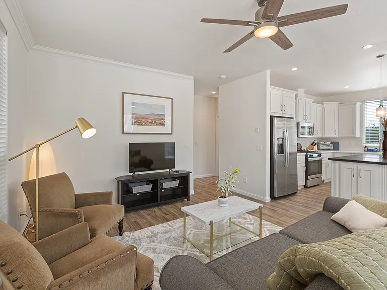 3877 Rogers Rd — Photo 4