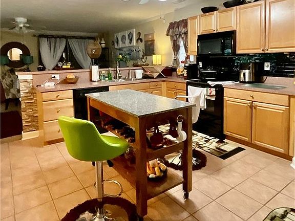 Open Kitchen