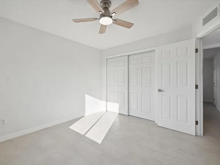 16200 Dublin Cir #1-3-3 — Photo 14