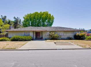 19540 Scotland Dr, Saratoga, CA