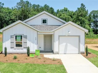 130 Gray St, Opelika, AL 36801