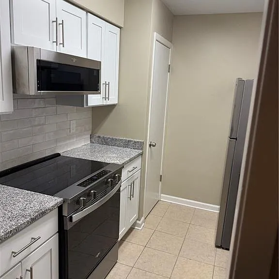 588 Oak Ave — Photo 7