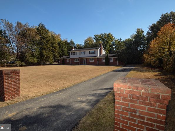 325 Great Oak Dr, Middletown, DE 19709