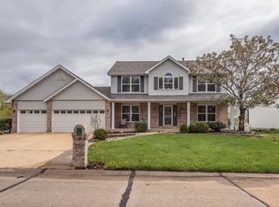 100 Gunston Hall Dr, Saint Charles, MO