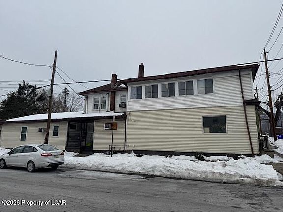 2nd image of 112 Shoemaker St