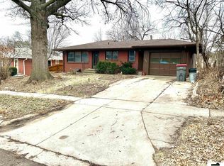 6641 Cleveland Ave, Lincoln, NE 68507