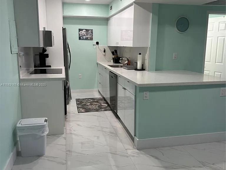 2501 S Ocean Dr #1530 — Photo 14