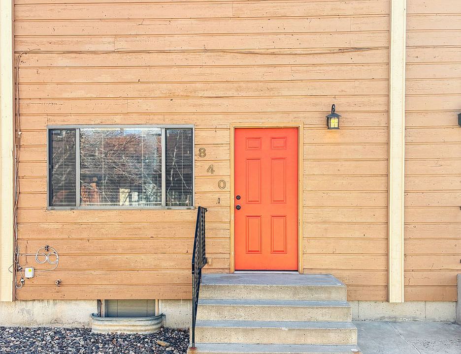 1st image of 840 Terry Ave