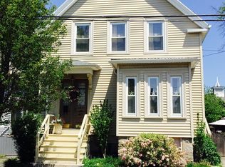 227 North St, New Bedford, MA 02740