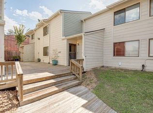 4507 Carter Creek Pkwy APT 2, Bryan, TX 77802