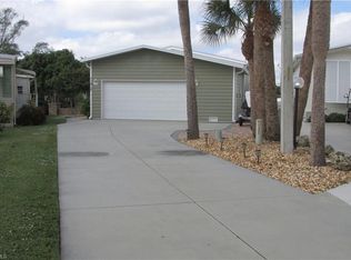 11410 Dogwood Ln, Fort Myers Beach, FL 33931