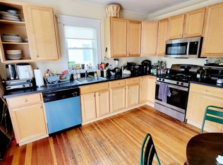 31 Leonard St #1, Somerville, MA 02144